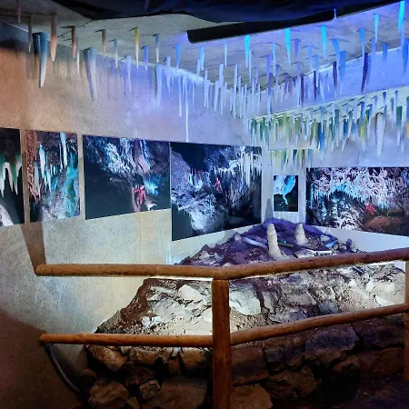 אתר קמפינג Autokemp / Speleocamp